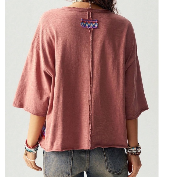 Boho Colorful Peace Sign Patch Short Sleeve Loose Fit Top - Picture 4 of 6